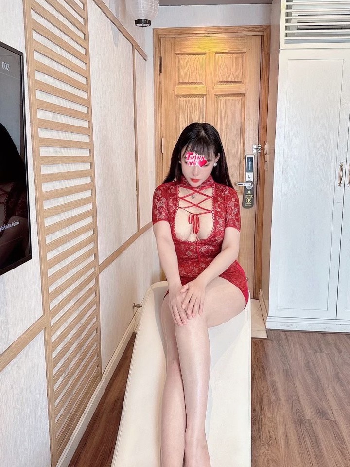 NEW LISA SINH VIÊN LÀM THÊM